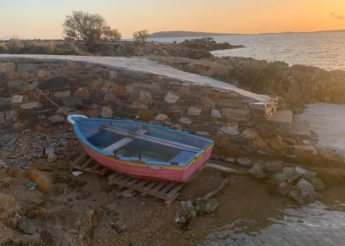 Cavos Paros Veranda, Sea-view Terrace & 2 Bedrooms Apartament