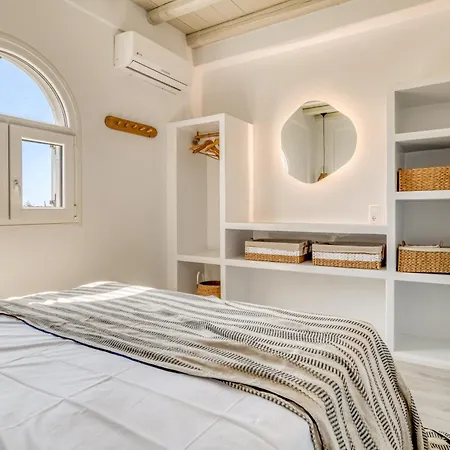 Lägenhet Cavos Paros Veranda, Sea-view Terrace & 2 Bedrooms Alikí