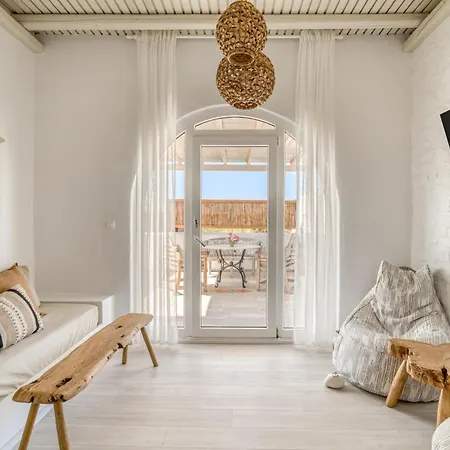 Lägenhet Cavos Paros Veranda, Sea-view Terrace & 2 Bedrooms Alikí
