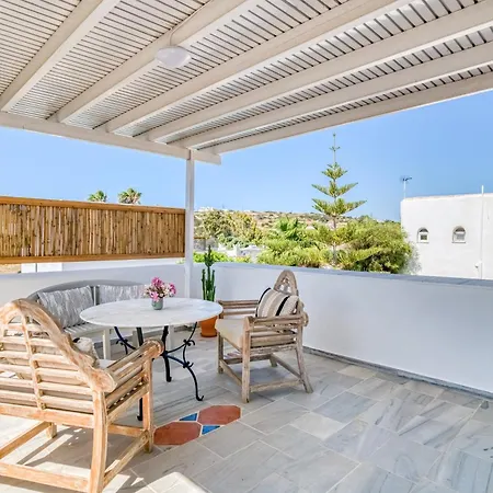 Cavos Paros Veranda, Sea-view Terrace & 2 Bedrooms Lägenhet